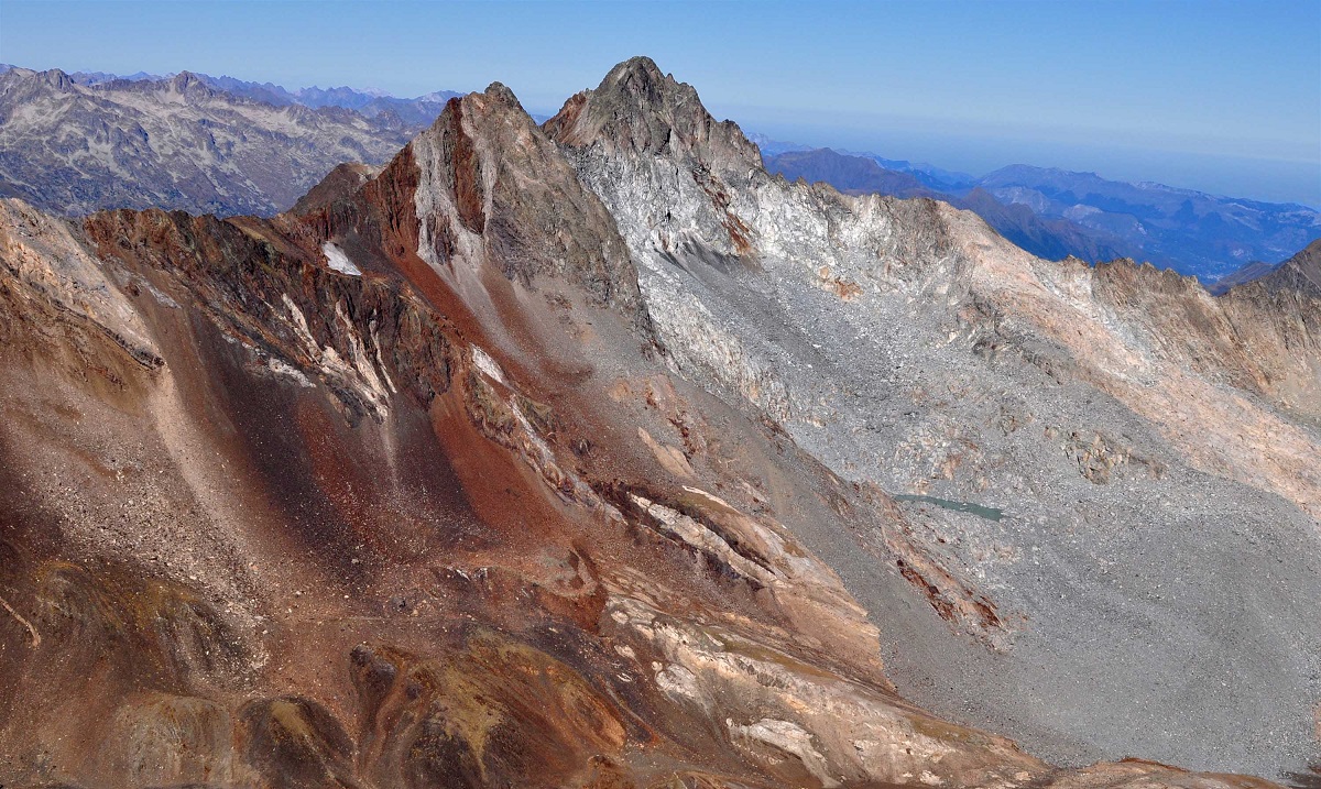Les glaciers des Pyrénées face au réchauffement climatique © G. Nogué / Parc national des Pyrénées